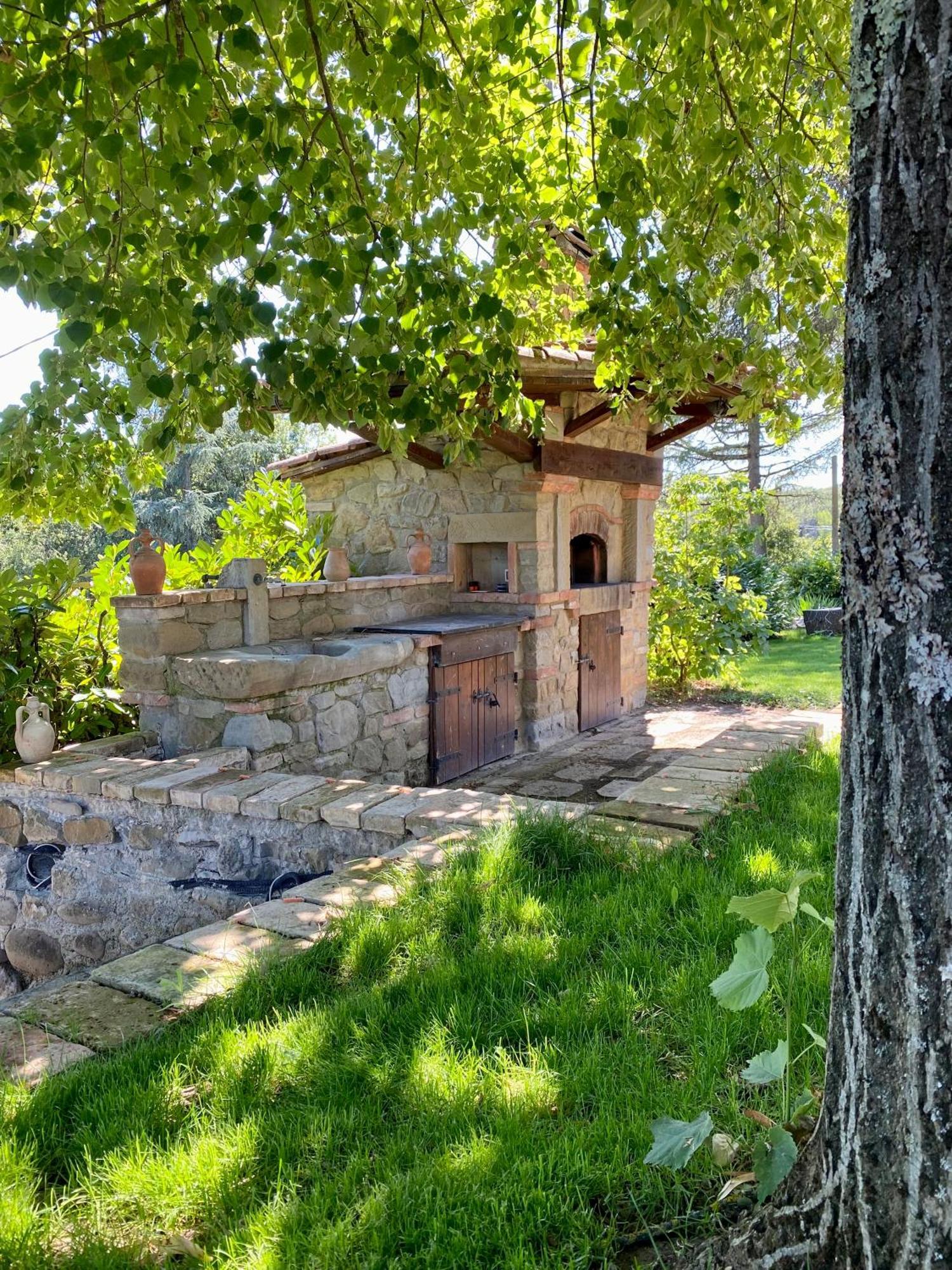 Casale Il Tiglio Pensionat Anghiari Exteriör bild